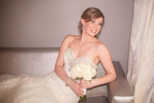 Load image into Gallery viewer, Allure Bridals &#39;Romance by Allure Bridal Style 2667&#39; wedding dress size-04 PREOWNED
