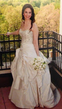 Load image into Gallery viewer, Kenneth Pool &#39;Alana&#39; - Kenneth Pool - Nearly Newlywed Bridal Boutique - 2
