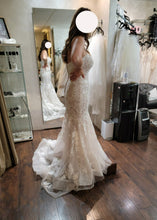 Load image into Gallery viewer, Studio E Designs by Christine Dilullo &#39;Rn #157128&#39; wedding dress size-10 NEW
