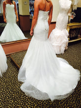 Load image into Gallery viewer, Mori Lee &#39;5108&#39; wedding dress size-02 NEW
