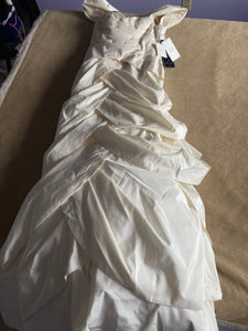 Rami Kashou- Bebe 'Bebe bridal collection' wedding dress size-10 NEW