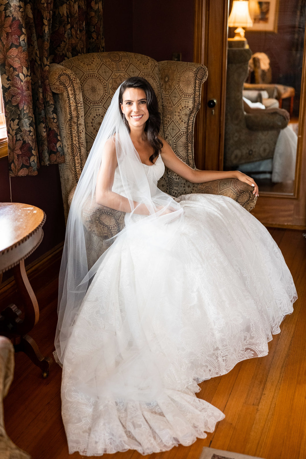Marchesa 'Irina' wedding dress size-06 PREOWNED