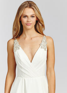 Hayley Paige 'Dazhi' size 6 new wedding dress front view close up