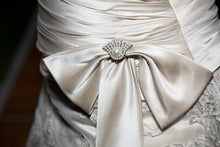 Load image into Gallery viewer, Sottero and Midgley &#39;JSM1103&#39; - Sottero and Midgley - Nearly Newlywed Bridal Boutique - 5
