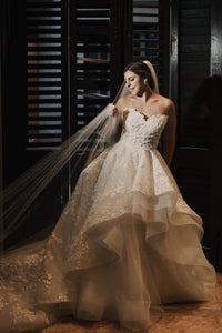 Lazaro '32012 ESTEE' wedding dress size-06 PREOWNED