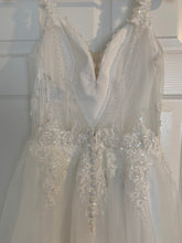 Load image into Gallery viewer, Mori Lee &#39;6926/Sybil &#39; wedding dress size-04 NEW
