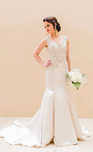 Allure Bridals '9362' wedding dress size-02 PREOWNED