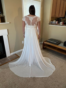 Azazie 'Brynslee' wedding dress size-16 NEW