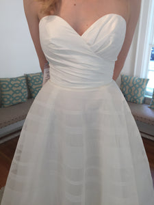 Hayley Paige 'Lily' wedding dress size-08 PREOWNED