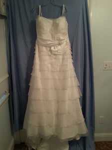 Ella '5487' wedding dress size-14 NEW