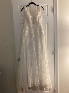 Studio Levana 'Daisy' wedding dress size-02 PREOWNED