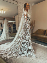 Load image into Gallery viewer, Rue de seine &#39;Avril&#39; wedding dress size-08 NEW
