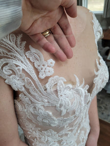 Casablanca '2382' wedding dress size-04 NEW