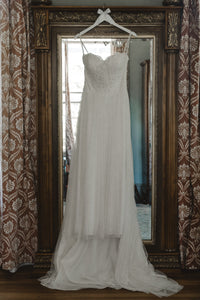 Sincerity '1-1639' size 12 used wedding dress front view on hanger