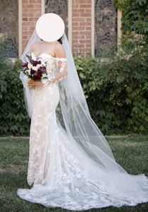 Enzoani 'Naroza' wedding dress size-08 PREOWNED