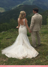 Load image into Gallery viewer, Casablanca &#39;2256 Sage&#39; size 0 used wedding dress back view on bride
