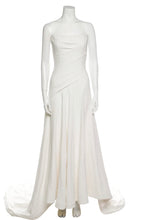 Load image into Gallery viewer, Vera Wang &#39;NA&#39; wedding dress size-04 PREOWNED
