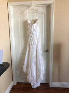 Rebecca Schoneveld 'Ines' size 2 used wedding dress back view on hanger