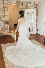 Load image into Gallery viewer, Madison James &#39;MJ510&#39; wedding dress size-04 PREOWNED

