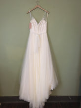Load image into Gallery viewer, BHLDN &#39;Cassia&#39; size 10 new wedding dress back view on hanger

