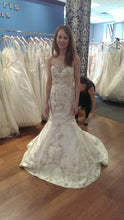 Load image into Gallery viewer, Lazaro &#39;Champagne Trumpet Gown&#39; wedding dress size-02 NEW
