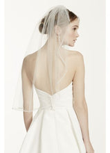 Load image into Gallery viewer, David&#39;s Bridal &#39;Beaded Lace&#39; size 8 new wedding dress back view on model
