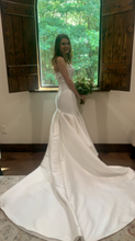 Load image into Gallery viewer, sophia tolli &#39;Gisele&#39; wedding dress size-02 PREOWNED
