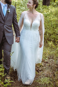 Chic Nostalgia 'Gwenn' wedding dress size-10 PREOWNED