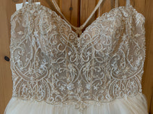 Load image into Gallery viewer, Maggie Sottero &#39;Janessa Marie&#39; wedding dress size-10 NEW
