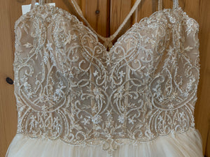 Maggie Sottero 'Janessa Marie' wedding dress size-10 NEW