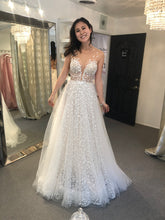 Load image into Gallery viewer, BERTA &#39;Demi Dress&#39; wedding dress size-02 NEW
