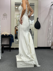 Casablanca 'Beloved ' wedding dress size-08 SAMPLE