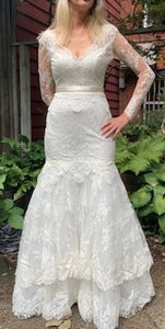 Atelier Emelia 'Ava' wedding dress size-06 PREOWNED