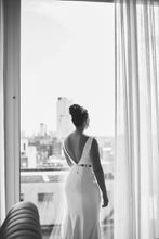 Load image into Gallery viewer, Alyssa Kristin &#39;Maven&#39; size 10 used wedding dress back view on bride

