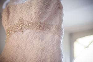 david tutera for mon cheri '113211A' wedding dress size-00 PREOWNED
