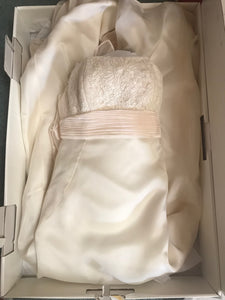 amy kuschel 'Rosalyn' wedding dress size-04 PREOWNED