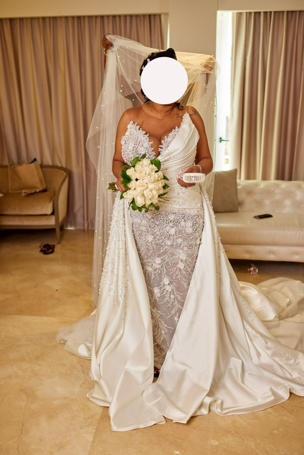 unknown 'Valdrin  Sahiti' wedding dress size-14 PREOWNED