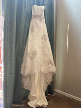 Load image into Gallery viewer, Maggie Sottero &#39;Maggie Sottero Geneva J1367&#39; wedding dress size-02 PREOWNED
