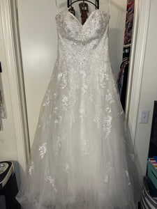 Sophia Tolli 'Y11630 Kim ' wedding dress size-10 PREOWNED
