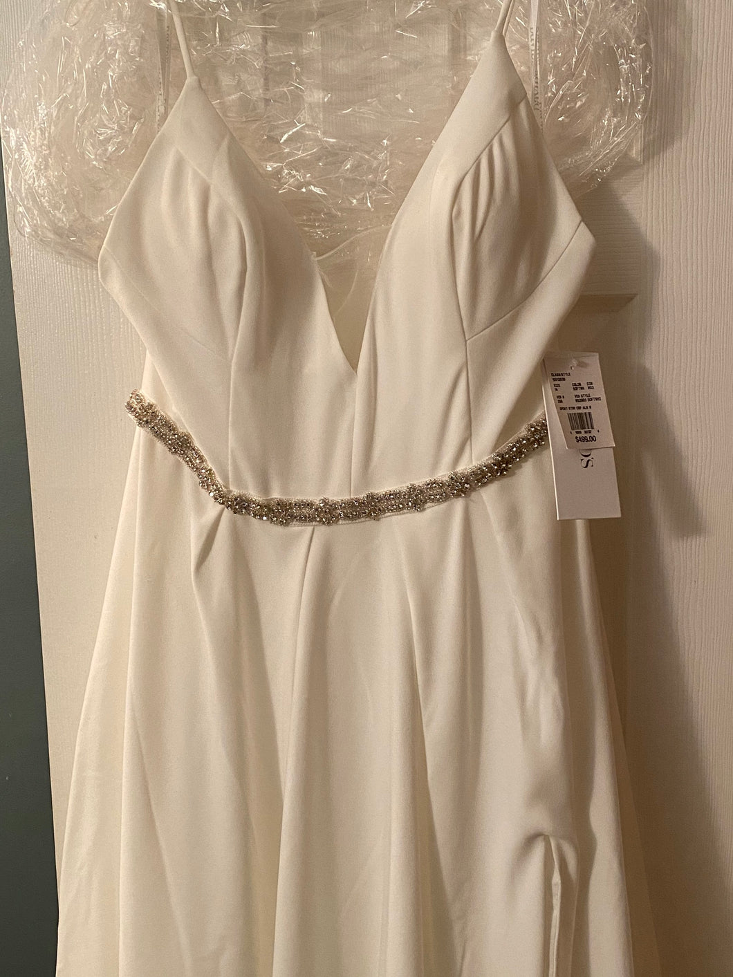 David's Bridal 'WG3985 Soft whi' wedding dress size-14 NEW