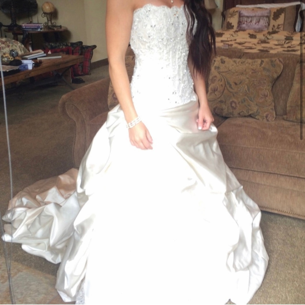 Maggie Sottero 'Perla Lynette ' wedding dress size-02 PREOWNED