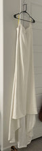 Load image into Gallery viewer, THEIA &#39;?&#39; wedding dress size-08 NEW
