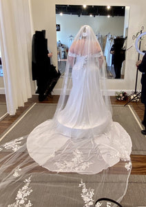 Pronovias 'Megaclite' wedding dress size-22 NEW