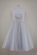 Load image into Gallery viewer, David&#39;s Bridal &#39;Tea Length&#39; size 10 used wedding dress front view on hanger
