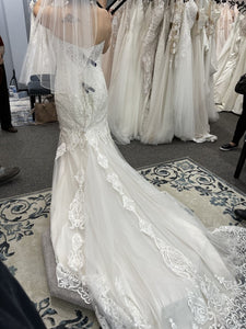 Maggie Sottero '(Autumn Style #8MS562) ' wedding dress size-12 SAMPLE
