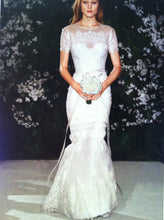 Load image into Gallery viewer, Carolina Herrera &#39;Evelyn&#39; - Carolina Herrera - Nearly Newlywed Bridal Boutique - 1

