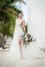 Load image into Gallery viewer, Liz martinez &#39;Alice&#39; wedding dress size-02 PREOWNED
