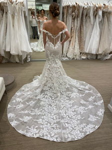 BERTA 'Athens 19-101' wedding dress size-06 NEW