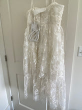 Load image into Gallery viewer, Self-Portrait &#39;Ivory Blossom Sequin Tiered Midi Dress&#39; wedding dress size-08 NEW
