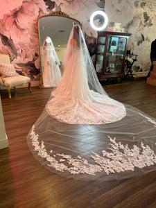 Ines Di Santo 'Irene' wedding dress size-04 NEW